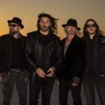 artist image Shaman's Harvest Blood In The Water Smokin' Hearts & Broken Guns (Deluxe Edition)