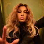 artist image Alina Eremia De Ce Ne Îndrăgostim 360