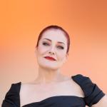 artist image Candan Erçetin Yüksek Yüksek Tepelere Neden