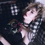 artist image Sena Şener Sendin Düşmanım İnsan Gelir İnsan Geçer