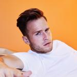 artist image Olly Murs feat. Snoop Dogg Moves Moves (feat. Snoop Dogg) - Single
