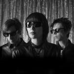 artist image Yeah Yeah Yeahs Runaway It's Blitz!