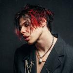 artist image YUNGBLUD waiting on the weekend the underrated youth - EP