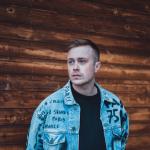 artist image Helion, Mike Emilio, Vigiland feat. SUD I Follow Rivers I Follow Rivers (feat. SUD) - Single