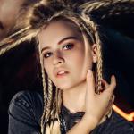 artist image Абрикоса Завтра выпускной Завтра выпускной - Single